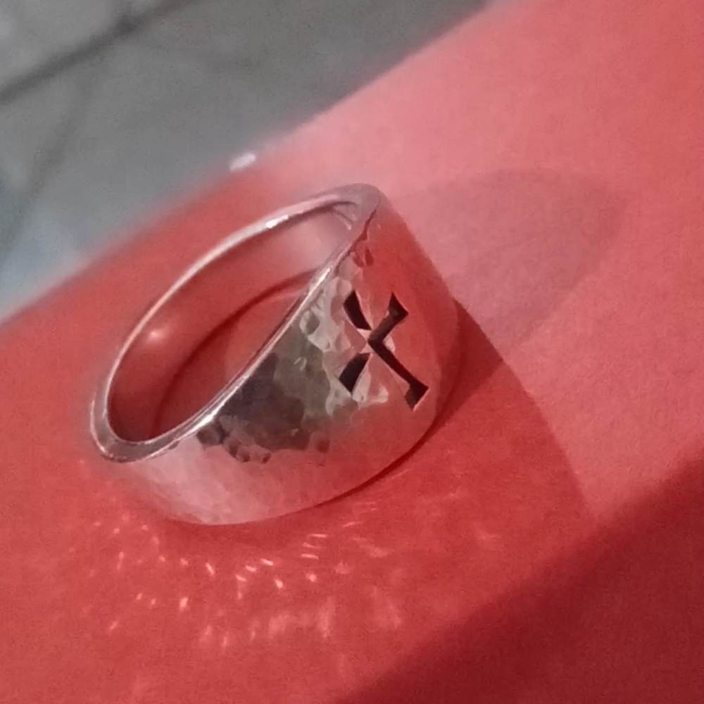 Mens James Avery ring